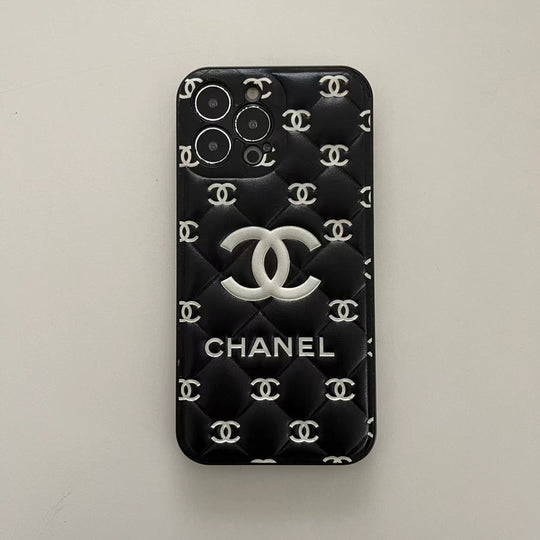 Embossed Gold Frame iPhone Case - product image 10 | Easy-Cases