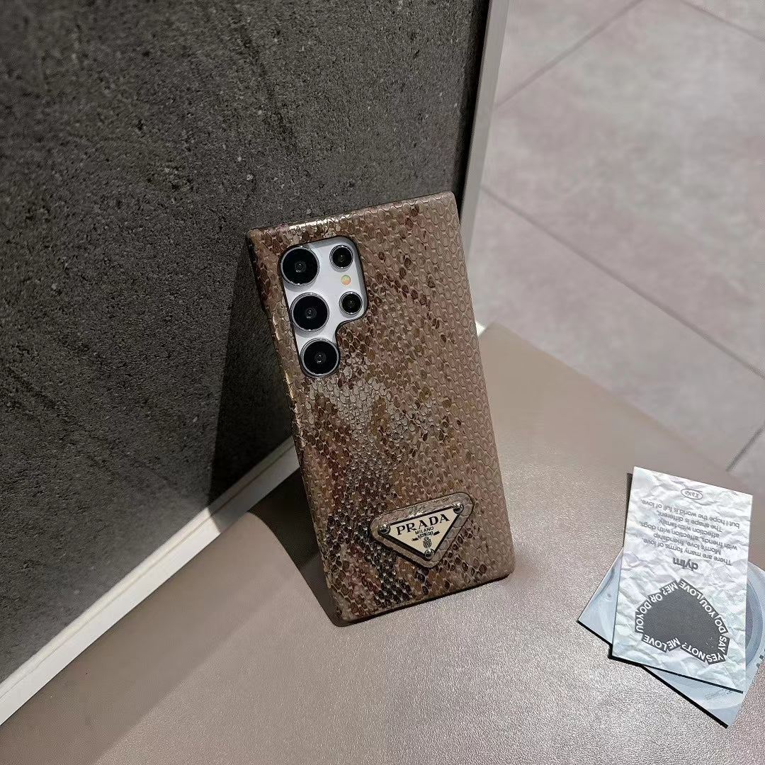 Snake Pattern Samsung Case - A Blend of Style and Protection