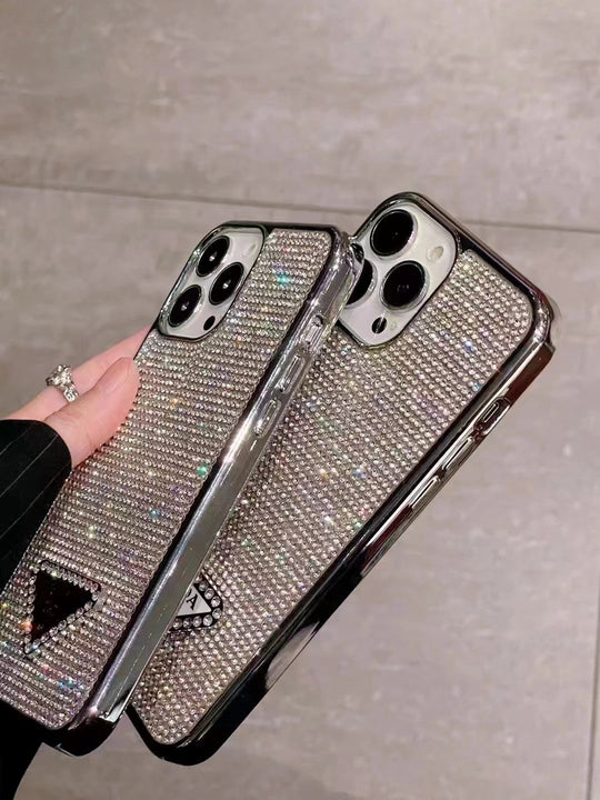 Luxury Diamond iPhone Case – Elegant Sparkling Design