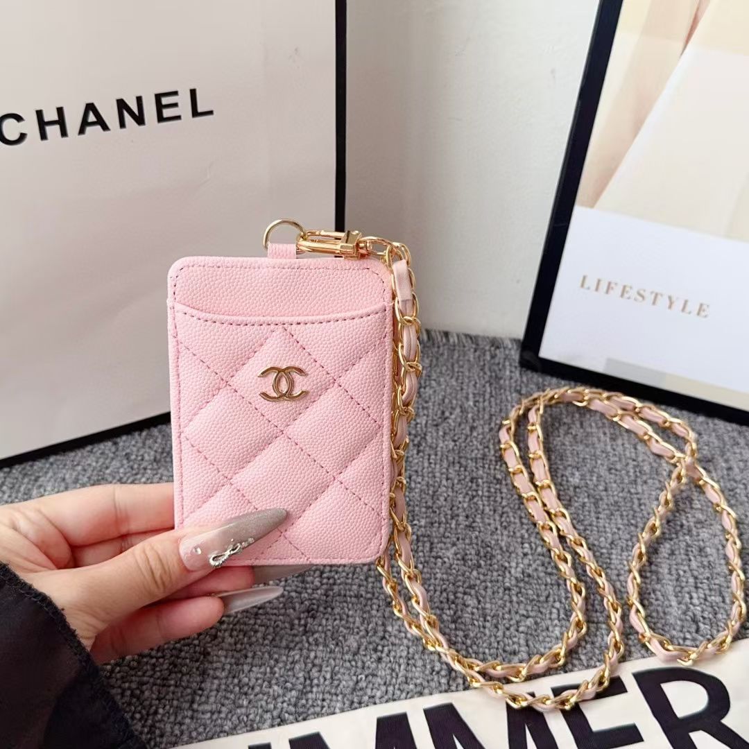 Elegant Quilted Crossbody Mini Card Wallet
