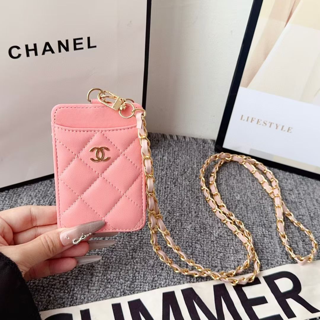 Elegant Quilted Crossbody Mini Card Wallet