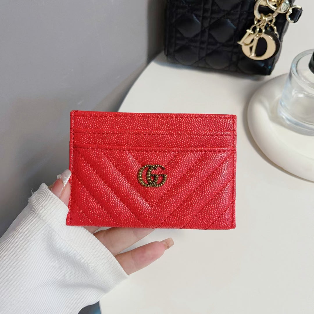 Side view of Classic GG Wallet showcasing slim profile