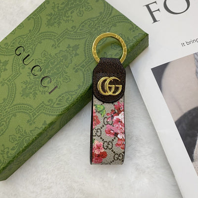 Gucci Keychain Featuring Stylish Luxury Accents