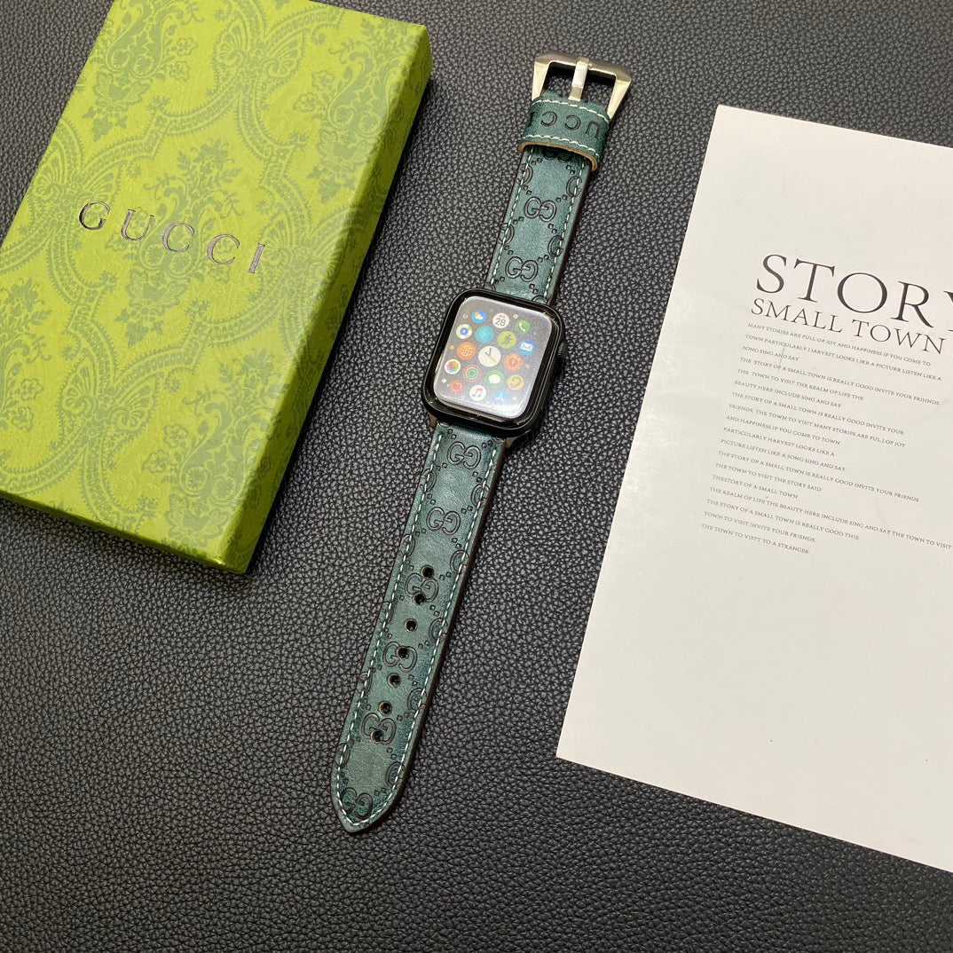 Elegant GUCCI Apple Watch Band in Black Leather