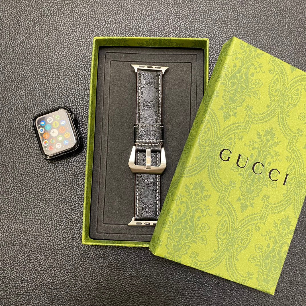 Fashionable GUCCI Apple Watch Band in Classic Brown Leather