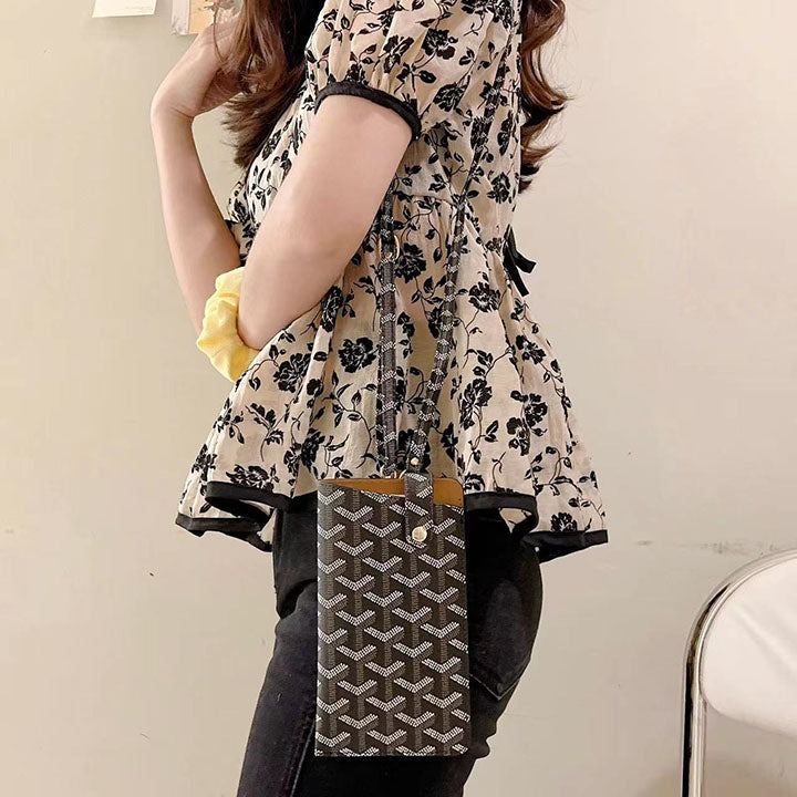 Chevron Pattern Crossbody Phone Bag product image 7 | Easy-Cases