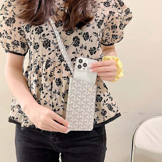 Chevron Pattern Crossbody Phone Bag product image 10 | Easy-Cases