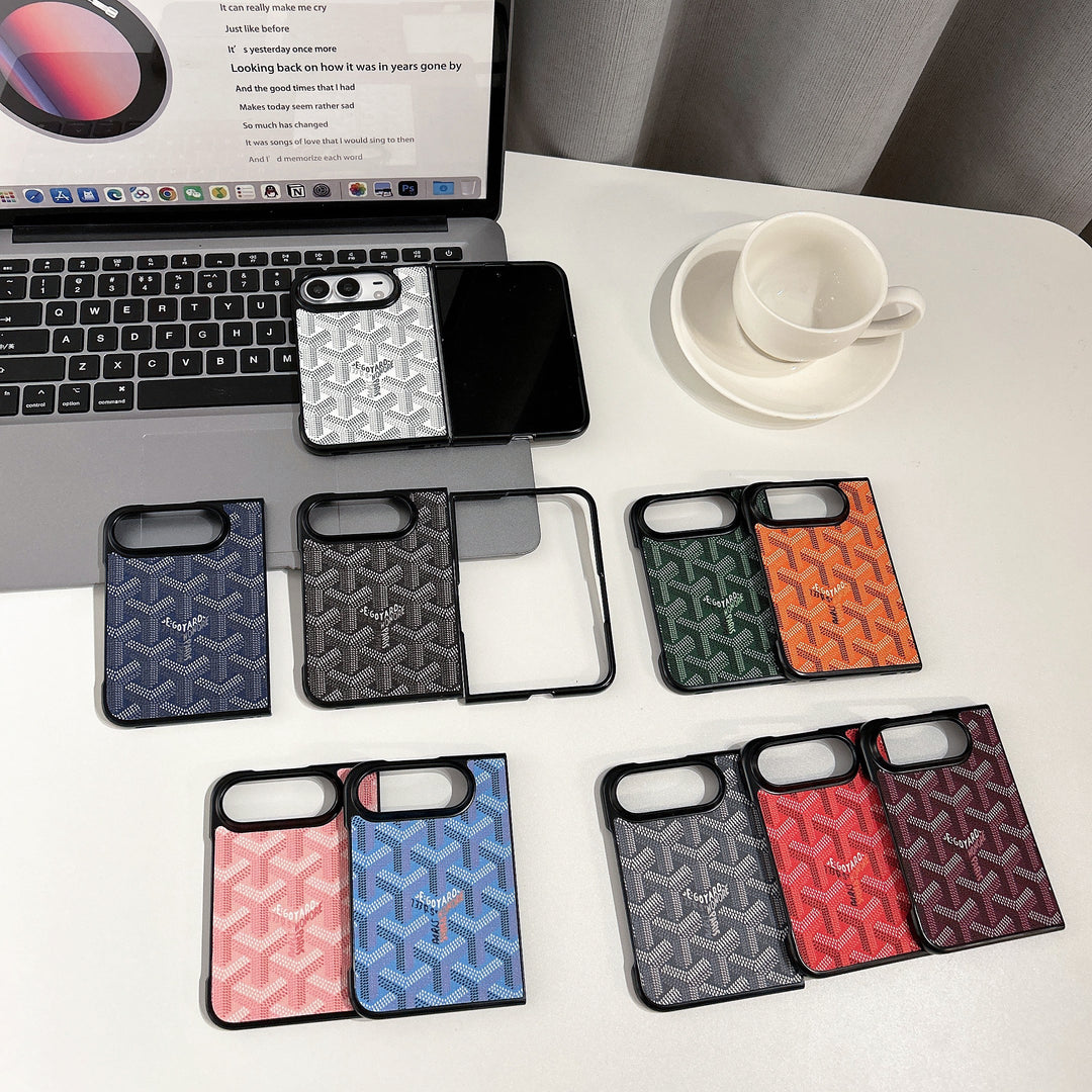 Heart Pattern iPhone Duo Case in White | Easy-Cases