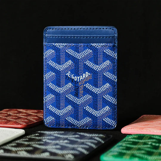Chevron Magnetic Card Holder product image 3 | Easy-Cases