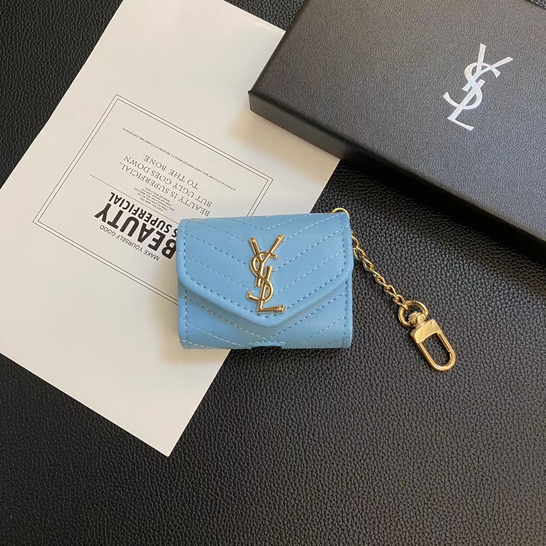 Luxury Quilted AirPods Case with Gold Chain
