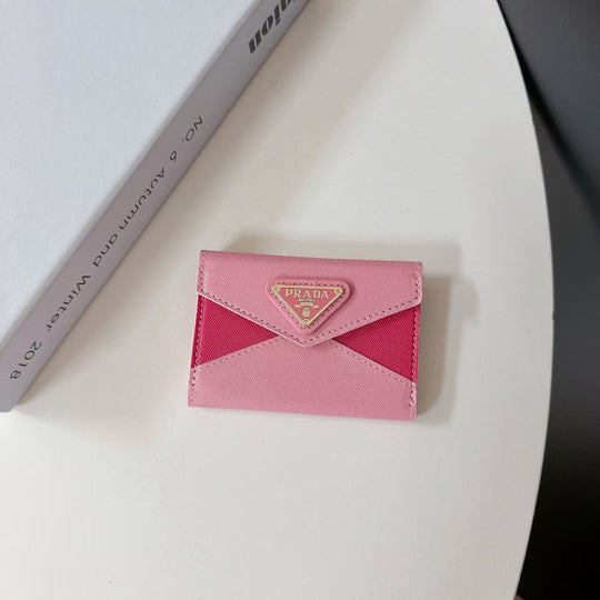 Multiple card slots for convenient organization