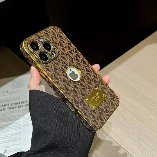 Gold Monogram iPhone Case - product image 3 | Easy-Cases