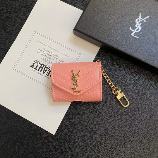 Luxury Quilted AirPods Case with Gold Chain