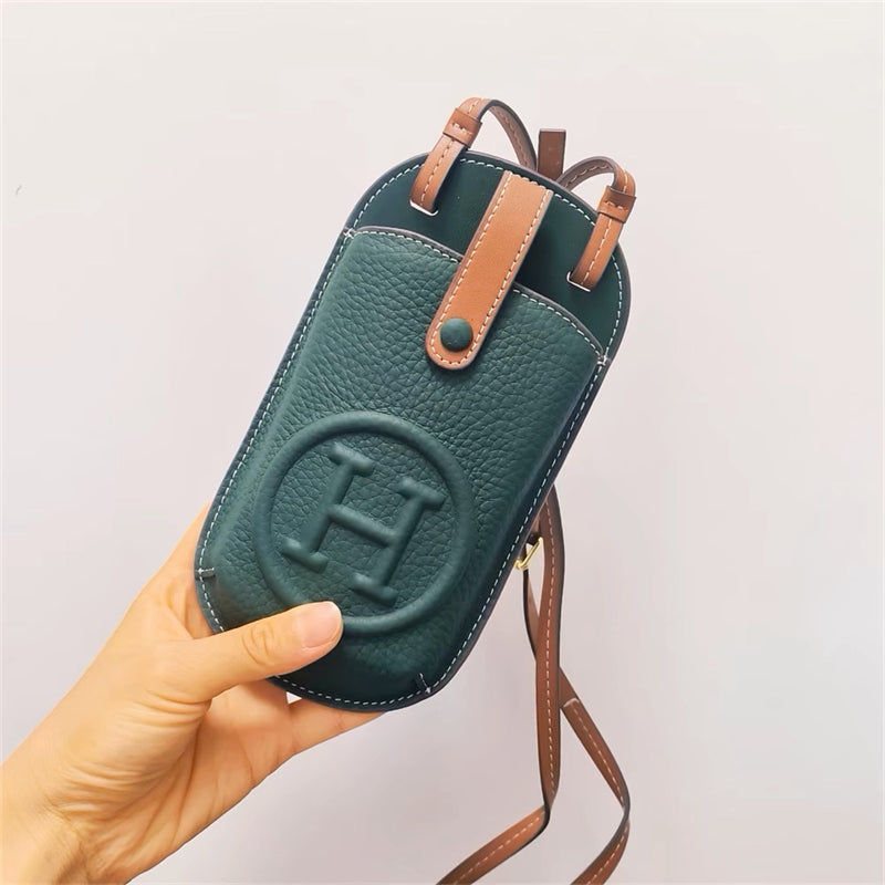 Universal Structured Crossbody Phone Bag product image 8 | Easy-Cases