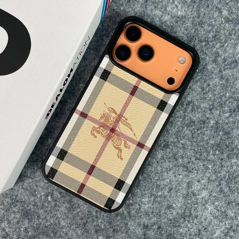 Check Pattern iPhone Case - product image 2 | Easy-Cases