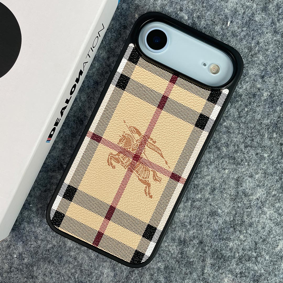 Check Pattern iPhone Case - product image 5 | Easy-Cases