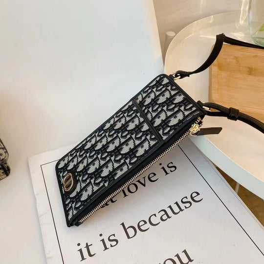 Oblique Pattern Mini Crossbody Phone Bag product image 5 | Easy-Cases