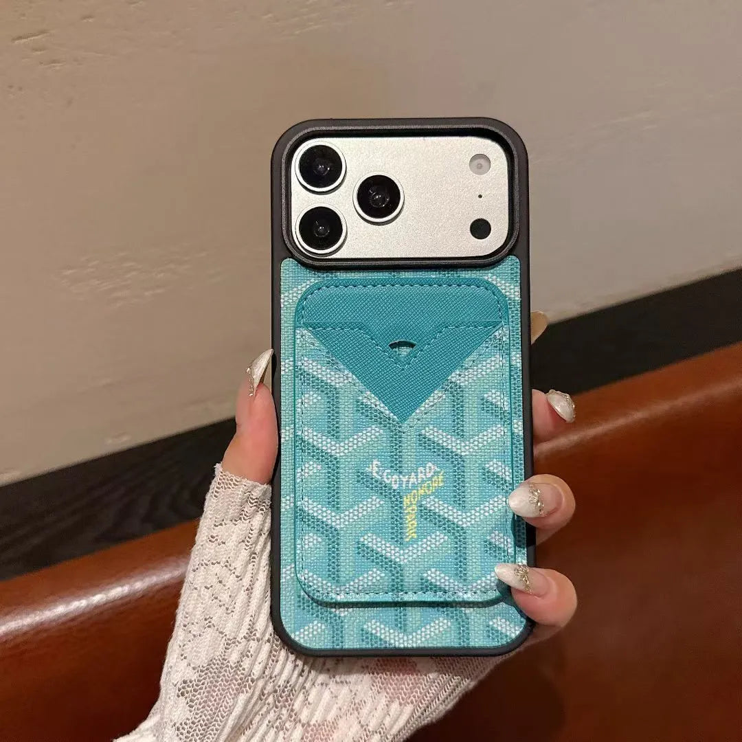 Chevron Magnetic Card Holder iPhone Case product image 11 | Easy-Cases
