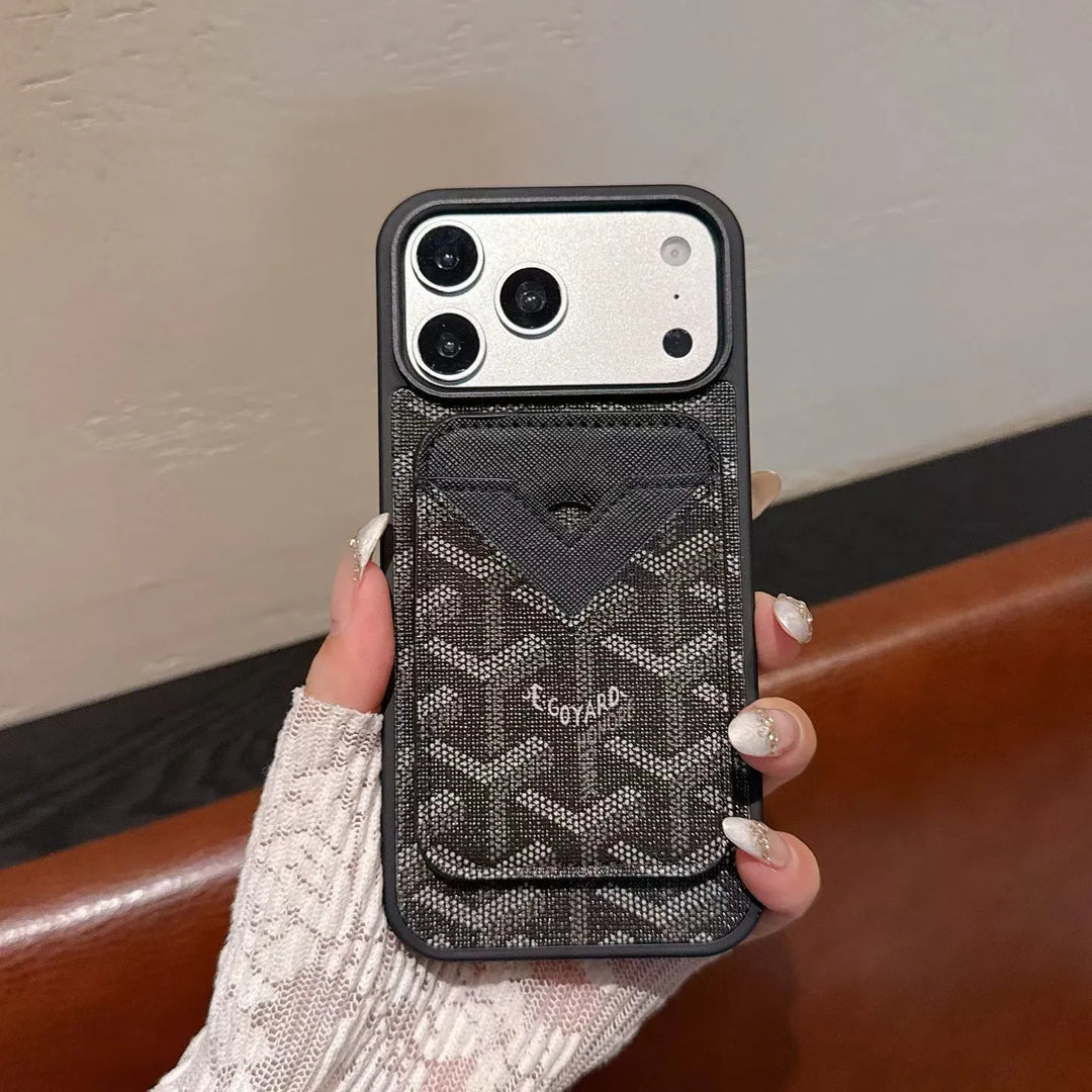 Chevron Magnetic Card Holder iPhone Case product image 12 | Easy-Cases