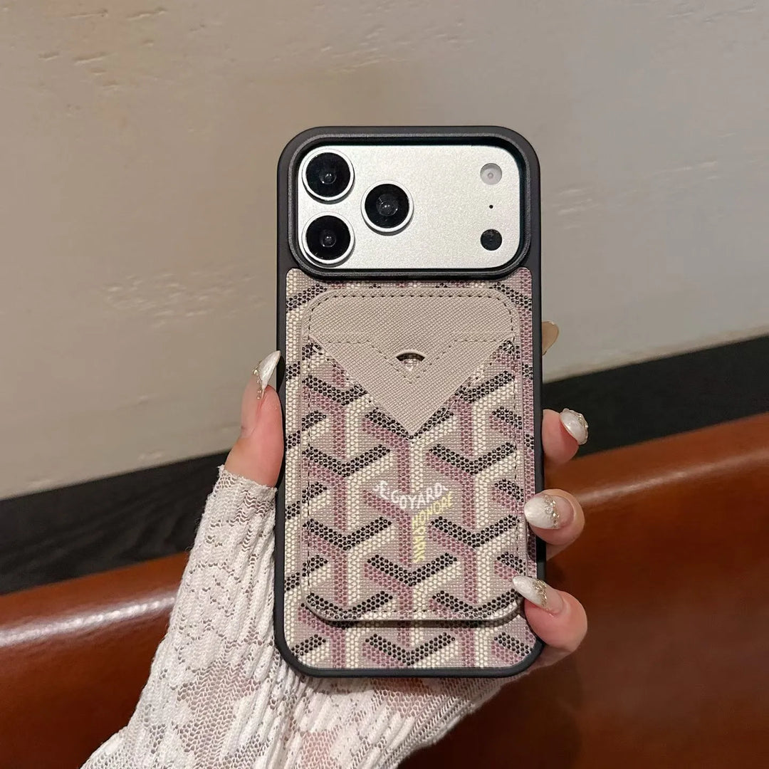 Chevron Magnetic Card Holder iPhone Case product image 5 | Easy-Cases