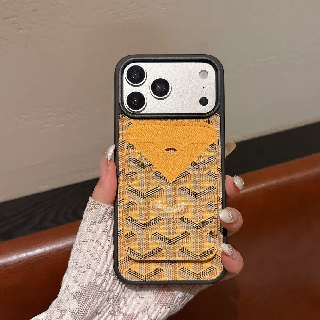 Chevron Magnetic Card Holder iPhone Case product image 7 | Easy-Cases