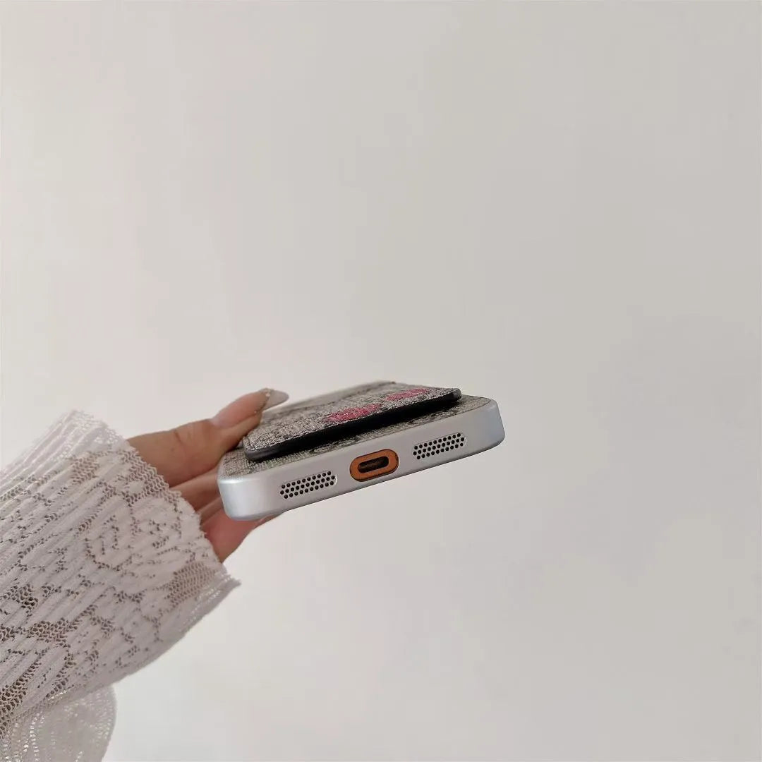Magnetic Monogram Card Holder iPhone Case product image 3 | Easy-Cases
