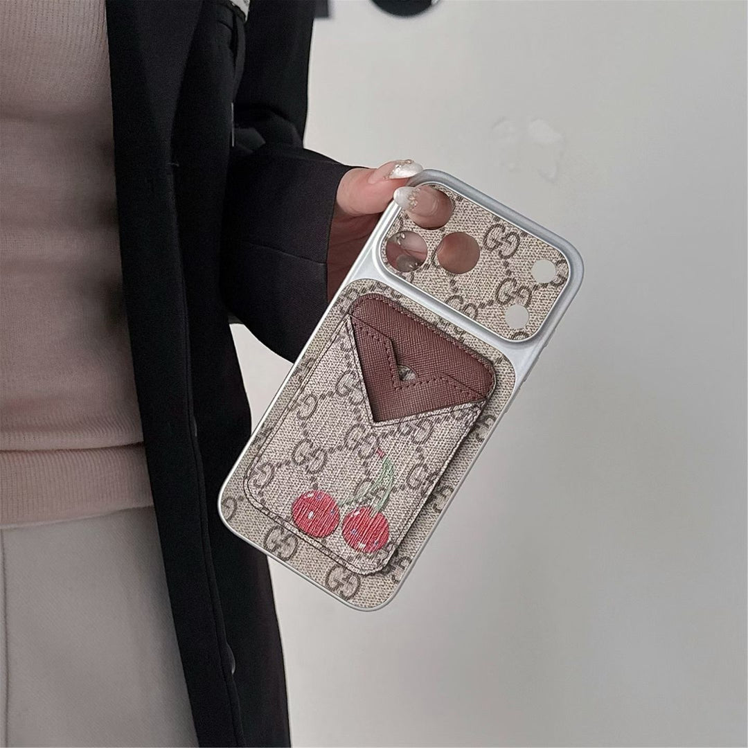 Magnetic Monogram Card Holder iPhone Case product image 5 | Easy-Cases