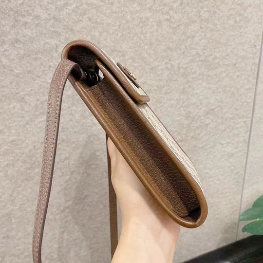 Signature Vertical Crossbody Phone Pouch product image 3 | Easy-Cases