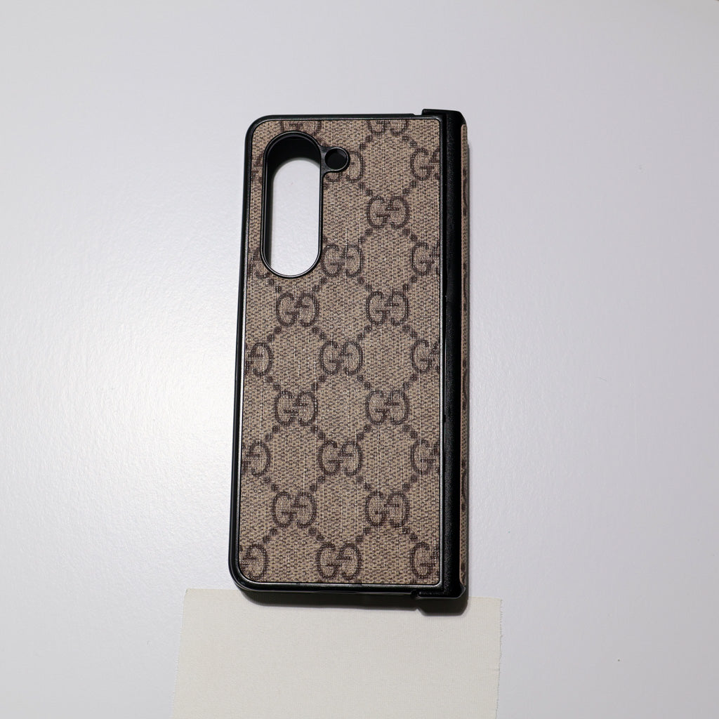 Classic Pattern Z Fold Case