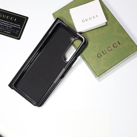 Classic Pattern Z Fold Case product image 8 | Easy-Cases