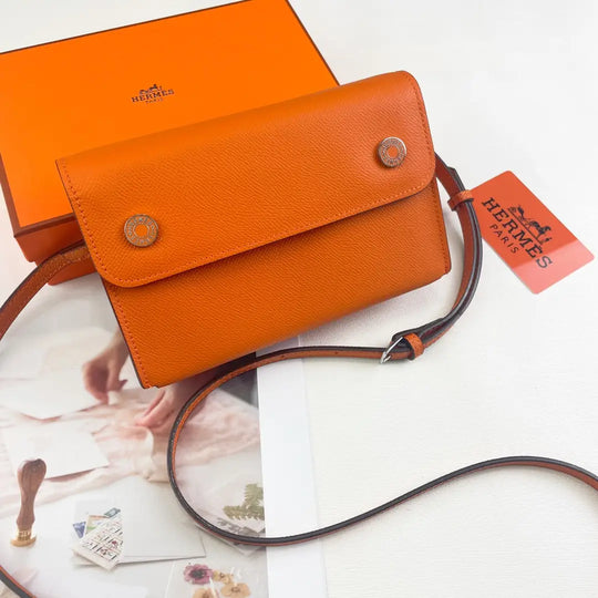 Soft Equestrian Crossbody Phone Bag product image 18 | Easy-Cases
