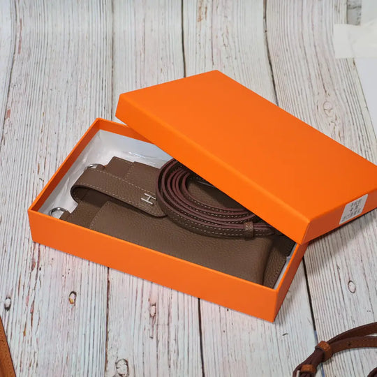 Equestrian Crossbody Phone Clutch product image 17 | Easy-Cases