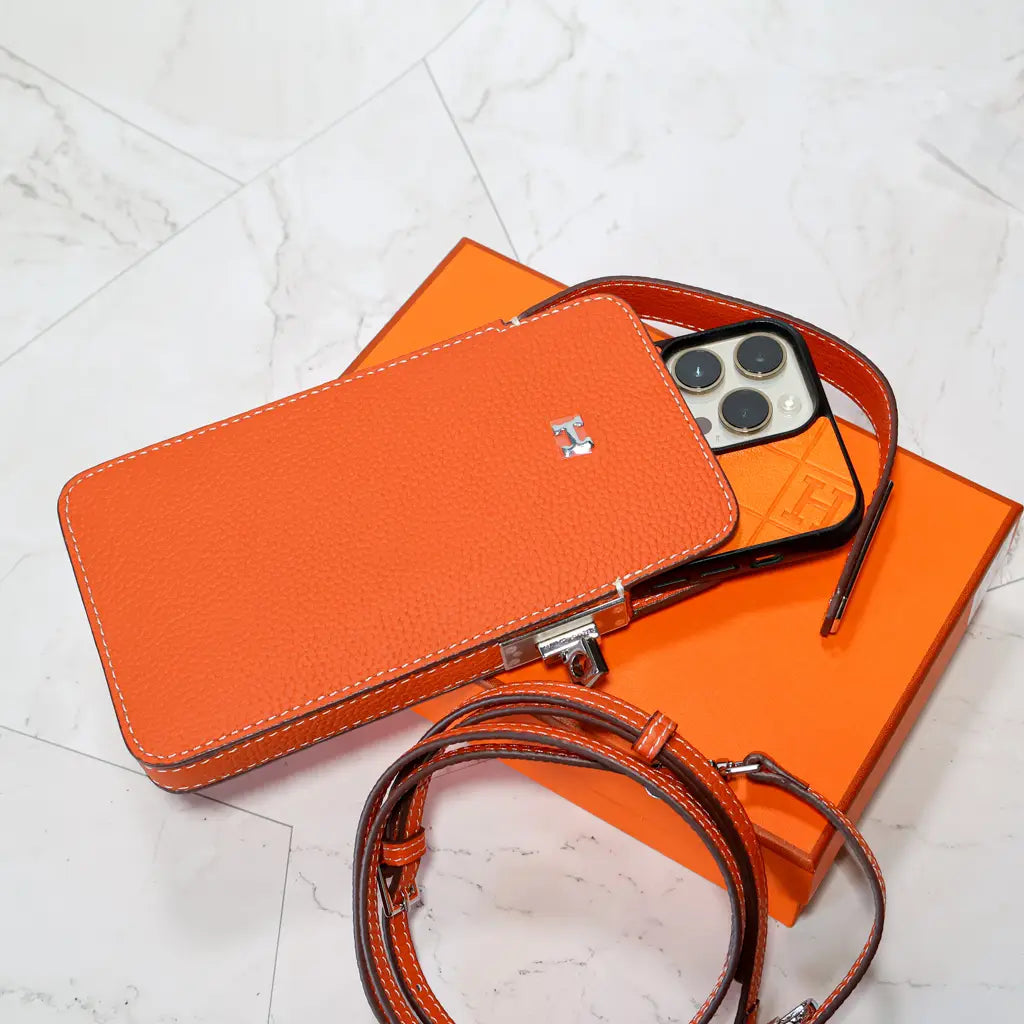 Structured Universal Phone Bag product image 4 | Easy-Cases