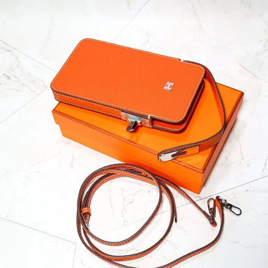 Structured Universal Phone Bag product image 9 | Easy-Cases