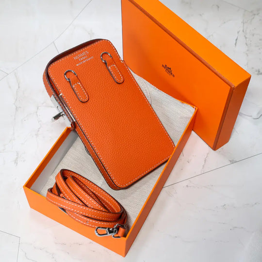 Structured Universal Phone Bag product image 2 | Easy-Cases