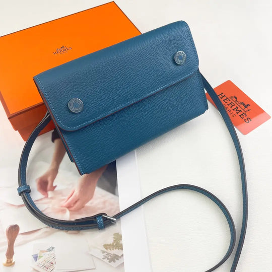 Soft Equestrian Crossbody Phone Bag product image 14 | Easy-Cases