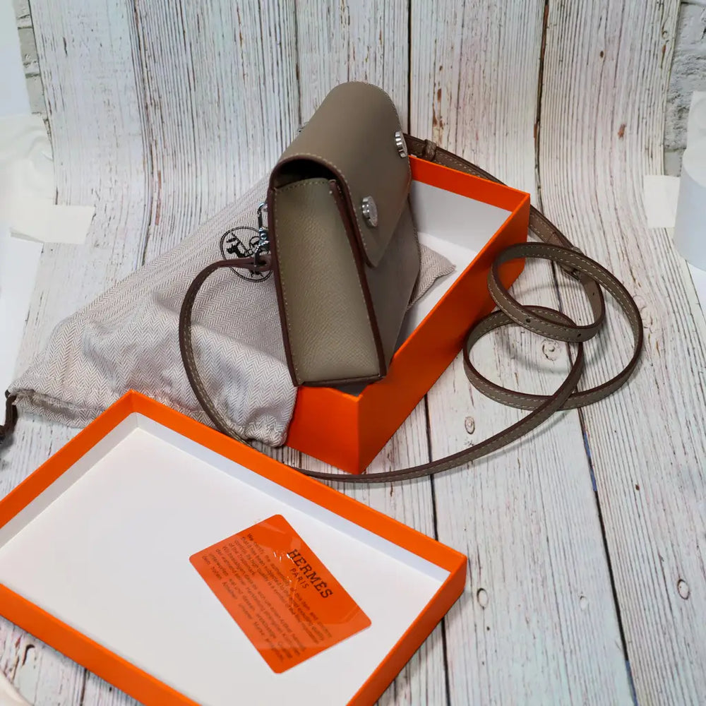 Soft Equestrian Crossbody Phone Bag product image 2 | Easy-Cases