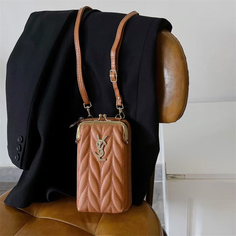 Quilted Envelope Crossbody Phone Bag product image 6 | Easy-Cases