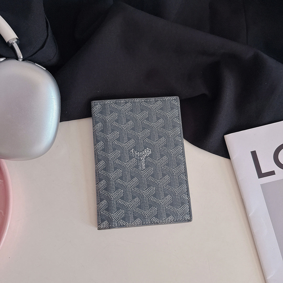 Luxury Geometric Pattern Passport Holder
