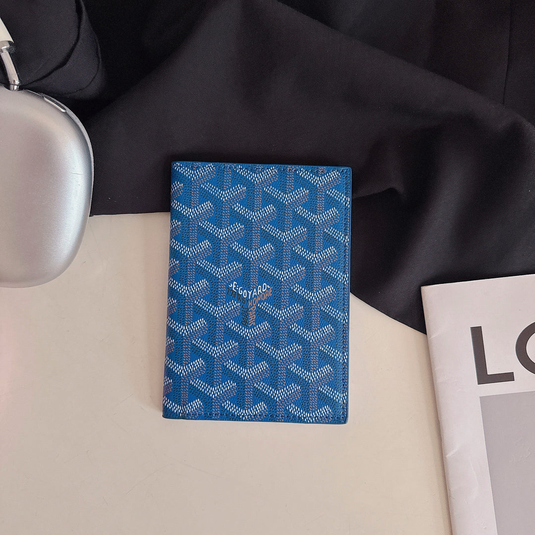 Luxury Geometric Pattern Passport Holder
