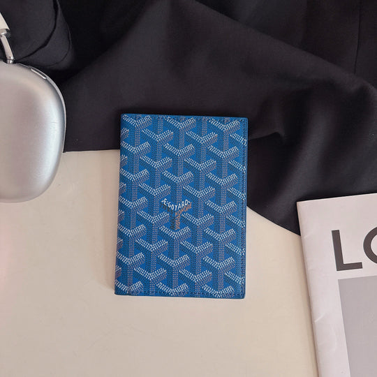 Luxury Geometric Pattern Passport Holder