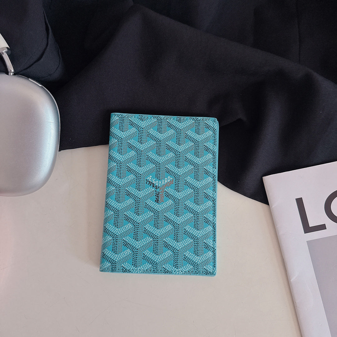 Luxury Geometric Pattern Passport Holder