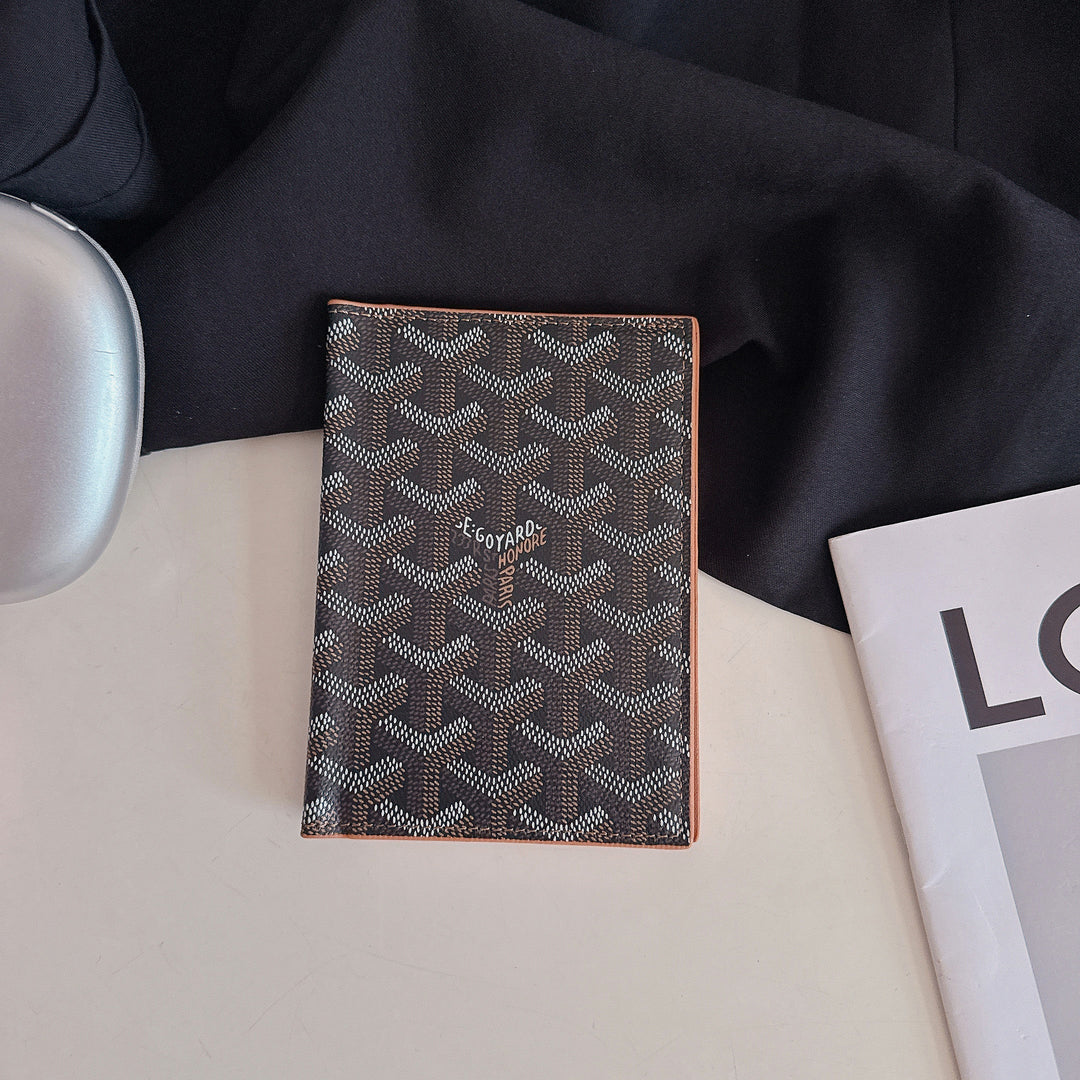 Luxury Geometric Pattern Passport Holder