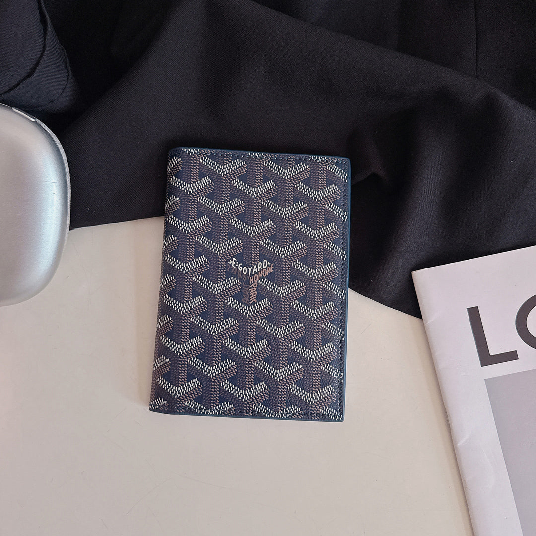Luxury Geometric Pattern Passport Holder