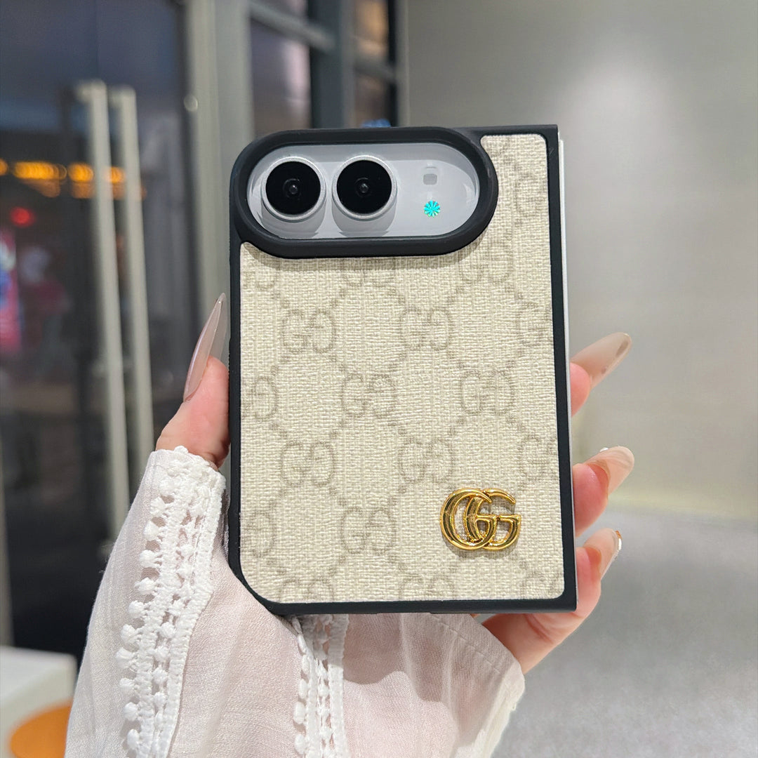 Classic Chevron iPhone Duo Case product image 3 | Easy-Cases