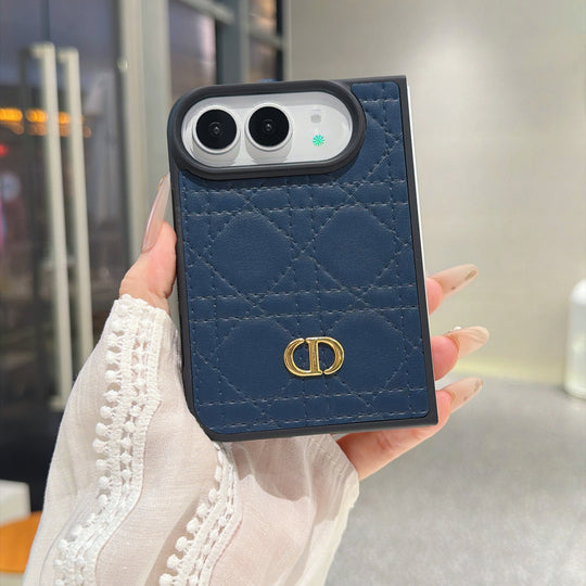 Quilted Lattice iPhone Duo Case product image 7 | Easy-Cases