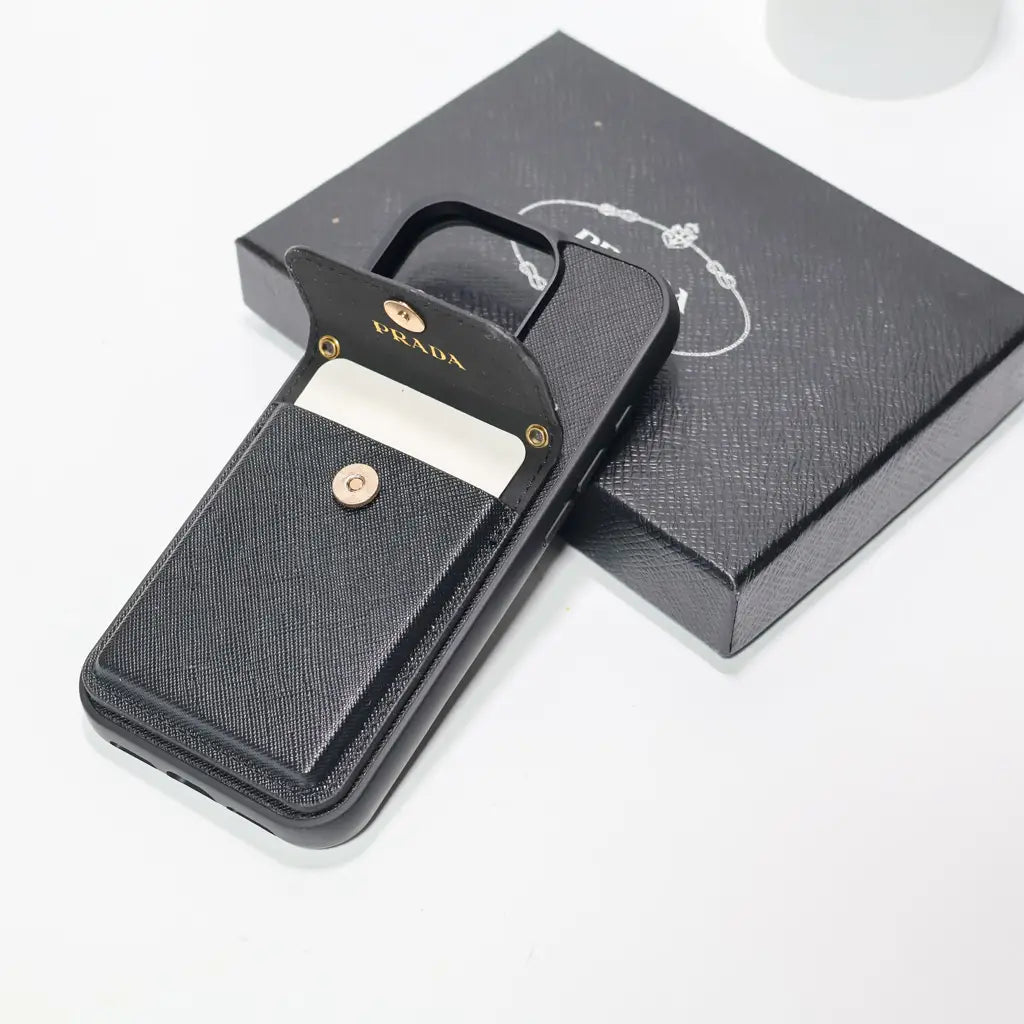 Triangle Card Holder iPhone Case product image 3 | Easy-Cases