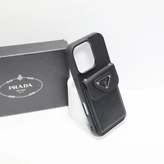 Triangle Card Holder iPhone Case product image 5 | Easy-Cases