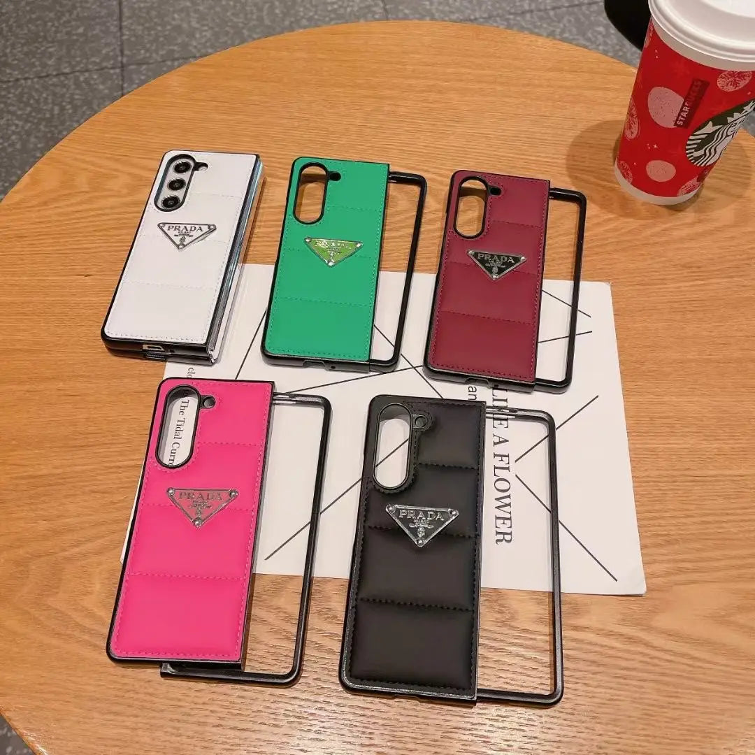 Puffer Z Fold Case product image 2 | Easy-Cases