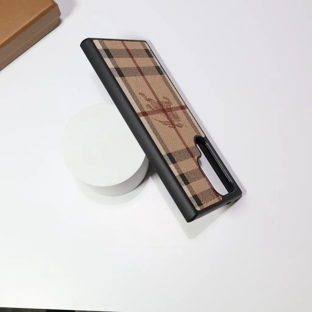 Check Pattern Galaxy Case product image 5 | Easy-Cases